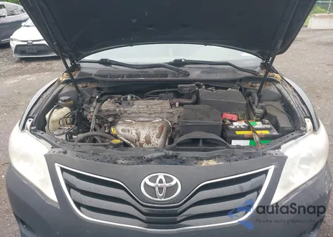 2010 Toyota Camry Le из США, поврежденный, VIN 4T1BF3EK3AU555002